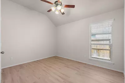2805 Enchanted Lake Drive, Pearland, TX 77584 - Photo 28