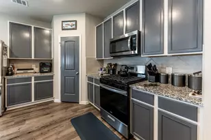 108 Bobcat Bnd, Huntsville, TX 77320 - Photo 16