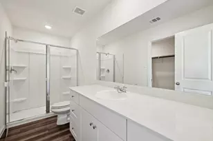 15429 Glinton Farm Ln, Conroe, TX 77303 - Photo 6