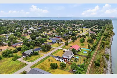 618 S Shady Lane, La Porte, TX 77571 - Photo 32