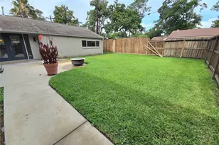 1763 Maux Dr, Houston, TX 77043 - Photo 30