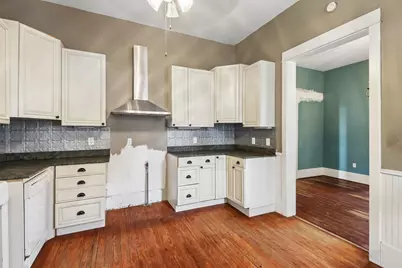 2318 Avenue M, Galveston, TX 77550 - Photo 12