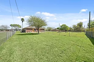 12602 Folkcrest Way, Stafford, TX 77477 - Photo 14
