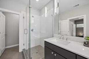 5218 Amber Sunrise Dr, Houston, TX 77018 - Photo 26