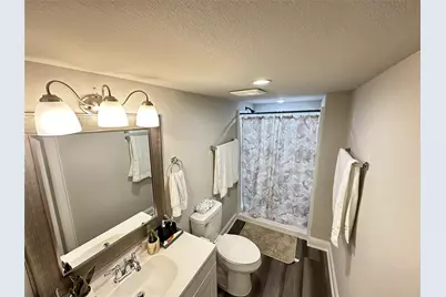 201 S 5th Street, Highlands, TX 77562 - Photo 34