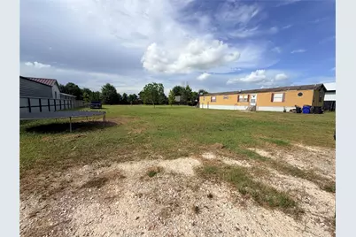 1875 County Road 3545, Cleveland, TX 77327 - Photo 2