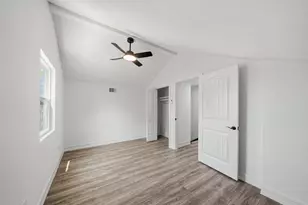 10406 Broadstairs St, Houston, TX 77013 - Photo 24