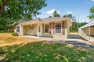 114 Holly Berry St, Onalaska, TX 77360 - Photo 1