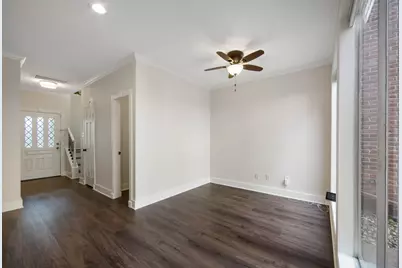 9621 Longmont Drive, Houston, TX 77063 - Photo 18