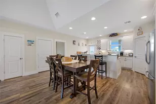 4304 Bolivar Cir, Port Bolivar, TX 77650 - Photo 8