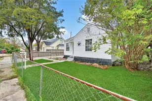 7707 Arberry St, Houston, TX 77012 - Photo 28