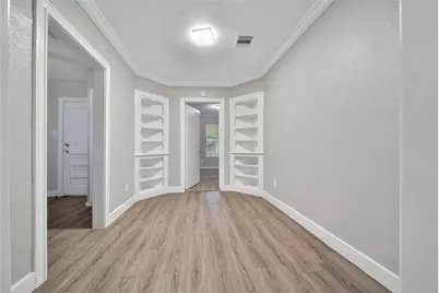 7707 Arberry Street, Houston, TX 77012 - Photo 6