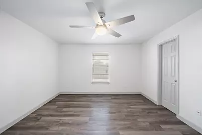 1716 Huge Oaks Street, Houston, TX 77055 - Photo 14