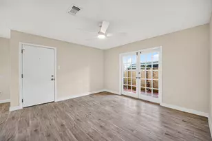 15534 Zabolio Dr, Houston, TX 77598 - Photo 4