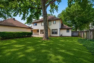 1523 Bodart Dr, Houston, TX 77090 - Photo 38