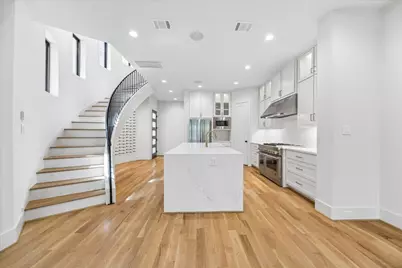 236 Birdsall Street, Houston, TX 77007 - Photo 8