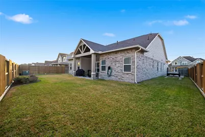 9916 Oaklawn Dr Drive, Mont Belvieu, TX 77523 - Photo 44