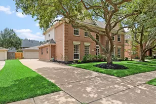 22007 Crossbrook Dr, Katy, TX 77450 - Photo 2