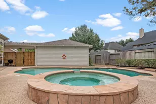 22007 Crossbrook Dr, Katy, TX 77450 - Photo 40