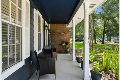 423 E Oak Hill Drive, Oak Ridge North, TX 77386 - Photo 4