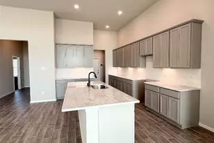 2502 Shallow Lake Dr, Iowa Colony, TX 77583 - Photo 6