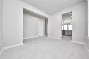 24602 Broad Park Ct Ct, Spring, TX 77373 - Photo 6