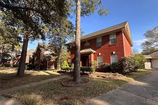 4506 Colony Hills Dr, Sugar Land, TX 77479 - Photo 2