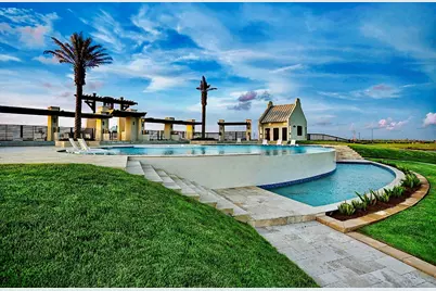 326 Seagrass, Gilchrist, TX 77617 - Photo 8