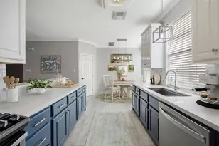 1410 Tuam St, Houston, TX 77004 - Photo 6