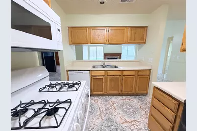 6711 Prairie Village Drive, Katy, TX 77449 - Photo 8