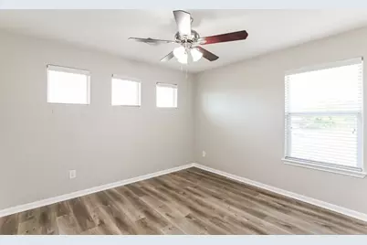 2403 Lacyberry Street, Houston, TX 77080 - Photo 8