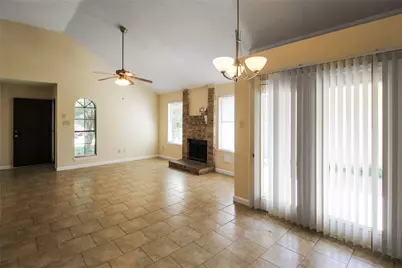 11614 Gullwood, Houston, TX 77089 - Photo 4