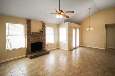 11614 Gullwood, Houston, TX 77089 - Photo 2