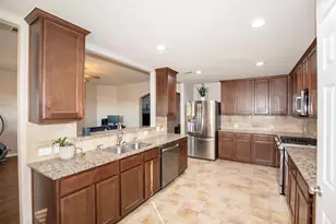 349 Lake Line Dr, Alvin, TX 77511 - Photo 14