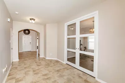 349 Lake Line Drive, Alvin, TX 77511 - Photo 4