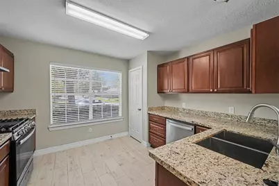 18806 S Wimbledon Drive, Katy, TX 77449 - Photo 8