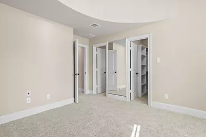 15811 Crestbrook Drive, Houston, TX 77059 - Photo 32