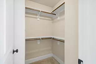 15811 Crestbrook Dr, Houston, TX 77059 - Photo 32