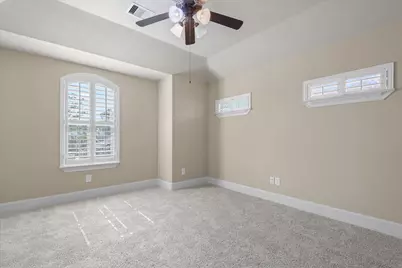 15811 Crestbrook Drive, Houston, TX 77059 - Photo 34