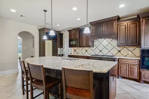 15811 Crestbrook Dr, Houston, TX 77059 - Photo 10