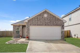 5108 Frisch St, Houston, TX 77048 - Photo 2