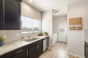 5108 Frisch St, Houston, TX 77048 - Photo 12