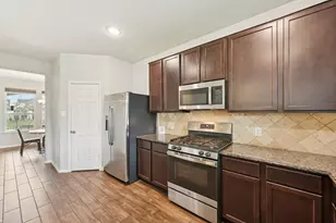 3022 Bugatti Dr, Katy, TX 77493 - Photo 6