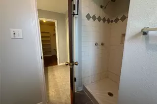 212 Dogwood St, Lake Jackson, TX 77566 - Photo 20