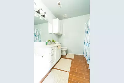 418 Garland Drive #206, Lake Jackson, TX 77566 - Photo 12