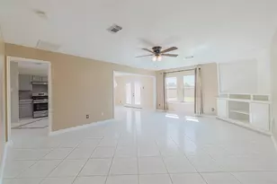 16603 N Mist Dr, Houston, TX 77073 - Photo 4