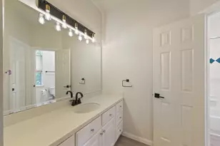 2610 W Bainbridge Cir, Pearland, TX 77584 - Photo 22
