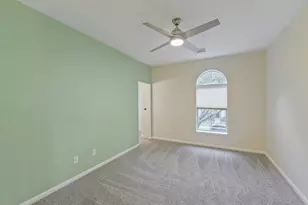 2610 W Bainbridge Cir, Pearland, TX 77584 - Photo 16