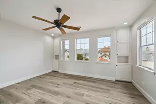 529 Southport Ln, Kemah, TX 77565 - Photo 36