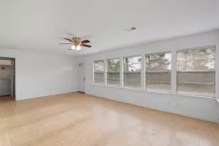 36622 Tompkins Rd, Hempstead, TX 77445 - Photo 26